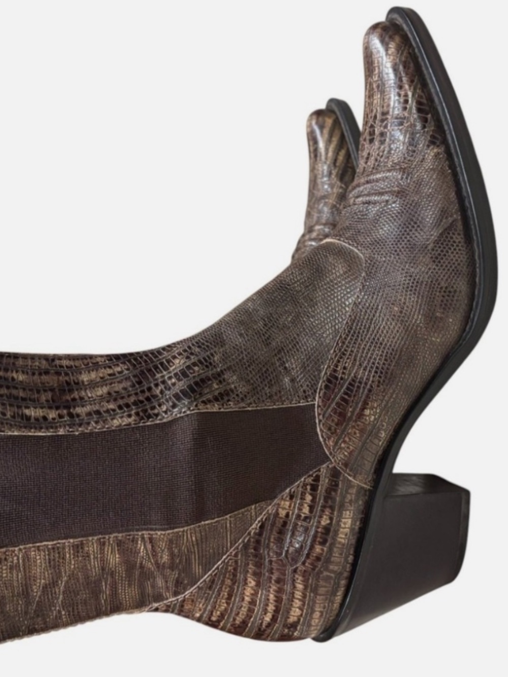 Chelsea Snake Embossed Leather Western Pointed Toe Boots 7.5 Moto Boho Cowgirl